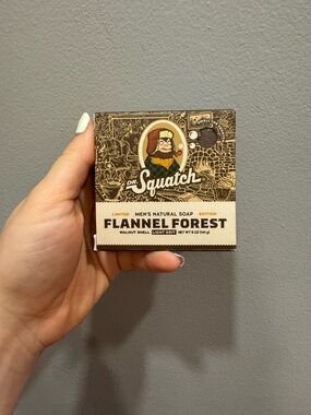 NWT Dr. Squatch Flannel Forest Men’s Natural Soap